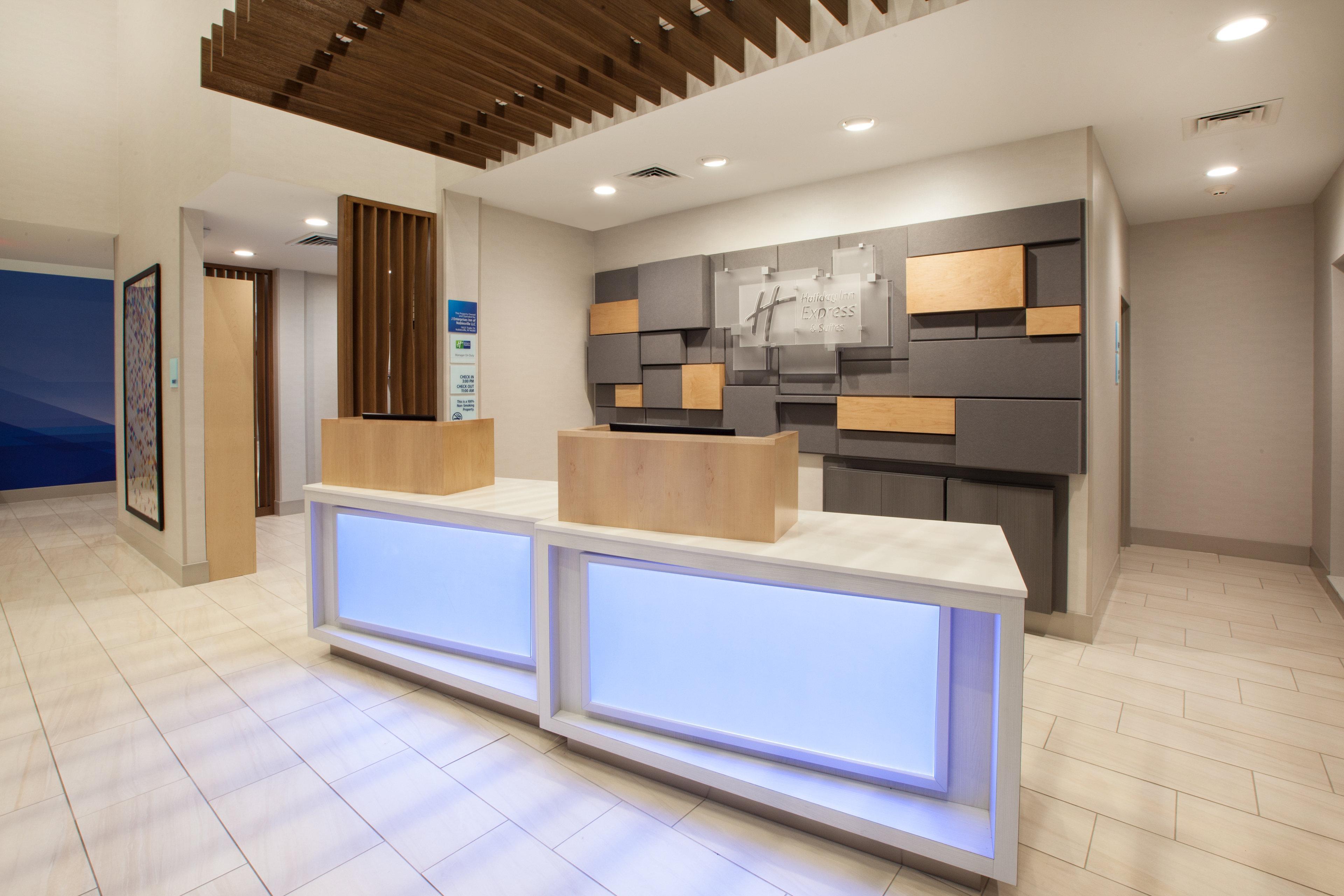 Holiday Inn Express & Suites - Indianapolis Ne - Noblesville Exteriör bild