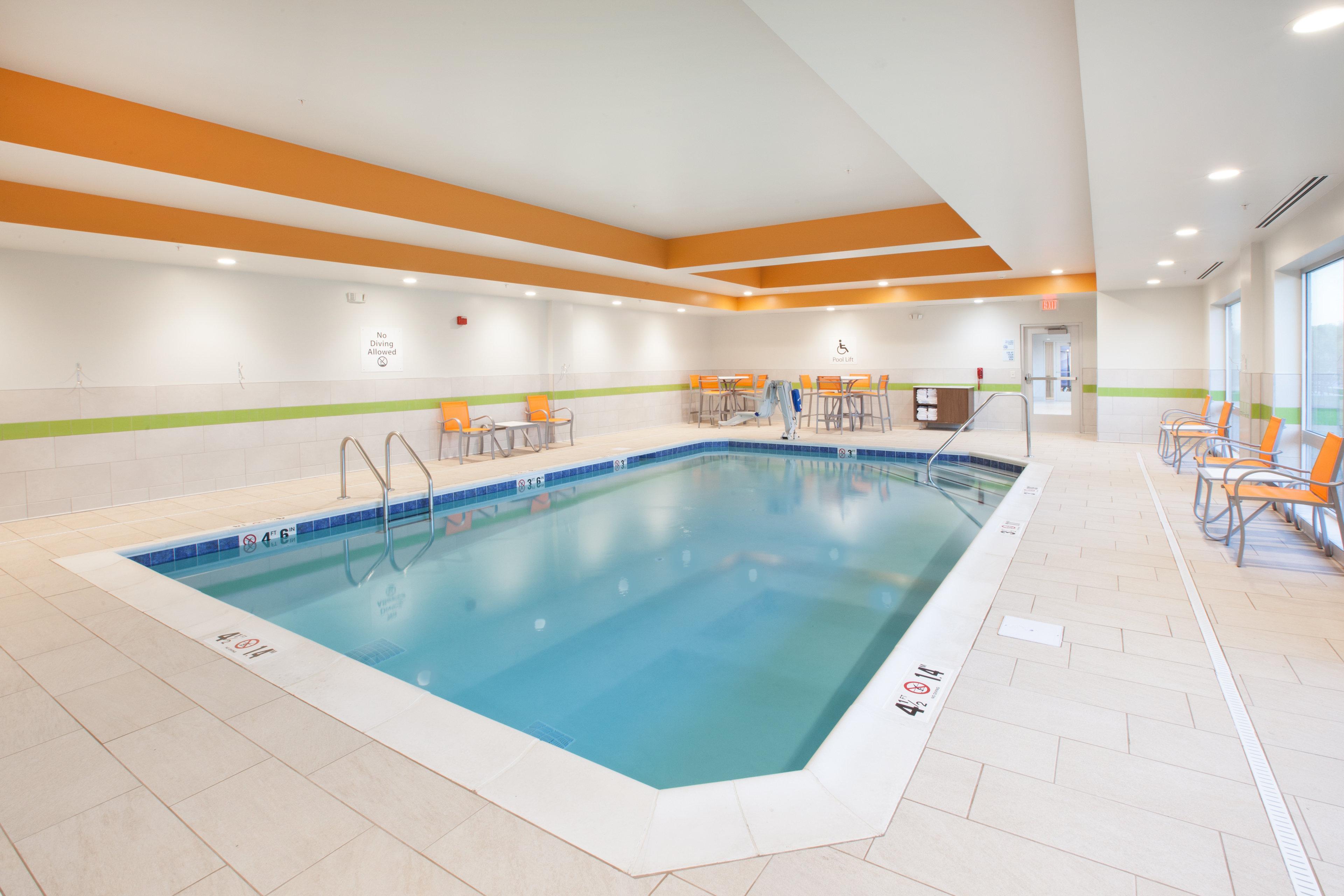 Holiday Inn Express & Suites - Indianapolis Ne - Noblesville Exteriör bild